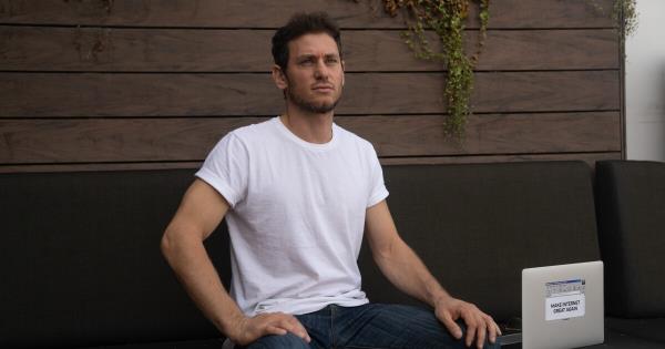 这是真的还是假的？以色列组织FakeReporter在寻求庇护时进行事实核查