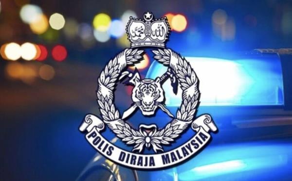 警察在三小时的路障中在槟城缴获了50辆摩托车