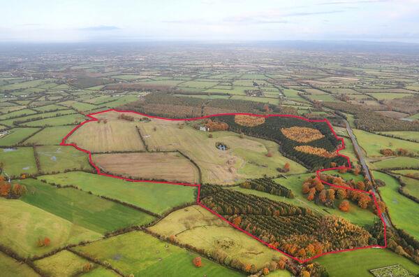 Marked aerial view of the 236-acre Dangan Castle at Summerhill, Co. Meath.