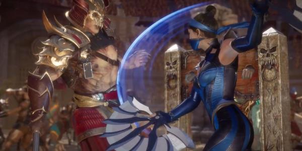 Kitana battling Shao Kahn in Mortal Kombat 11