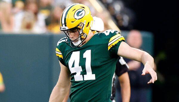 Ireland's Daniel Whelan of the Green Bay Packers punts. (Photo by John Fisher/Getty Images)