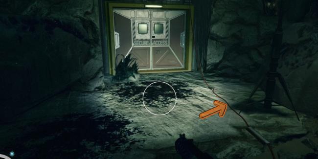 Starfield Wire Going Past Secure Access Door