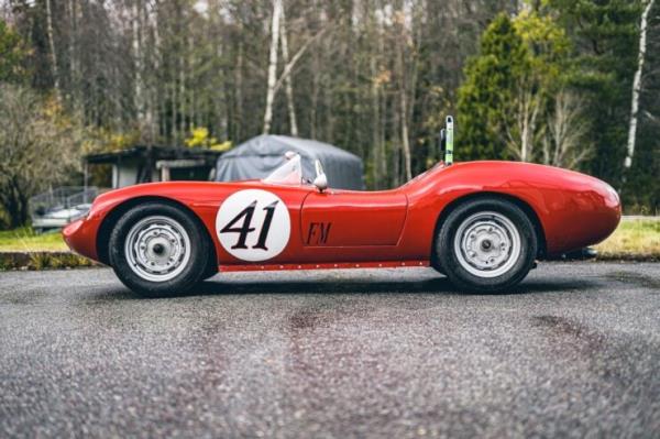 Devin D Porsche 11